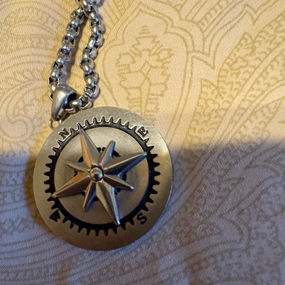Silver Compass Star Pendant Necklace - Men Accessories